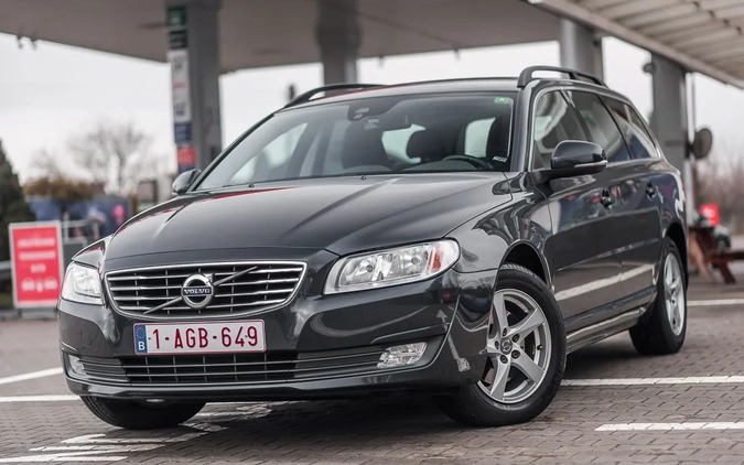 Volvo V70 cena 49999 przebieg: 185342, rok produkcji 2016 z Końskie małe 781